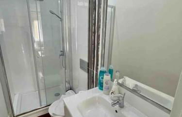 2 bdrms apartment near LX Factory free parking - Foto 9