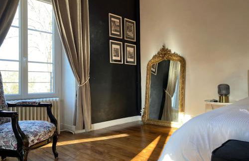 LE REPAIRE DU CLAIN gîte 4 étoiles pour 14 personnes avec piscine proche du Futuroscope - Foto 58