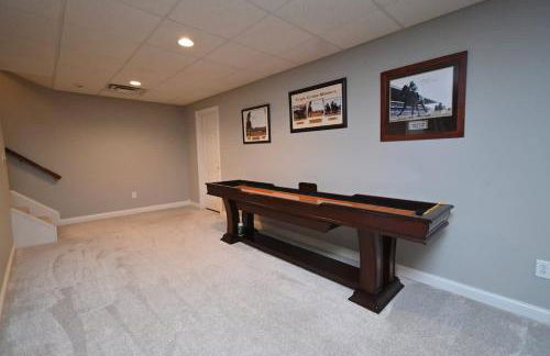 Country Home with Hot Tub Fire Pit for 10 Guests - Foto 23