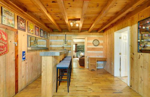 Relax By the Fire Family Gem with Porch in Afton! - Foto 7