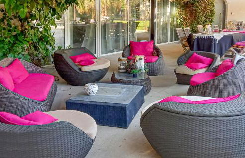 2 Bedroom Cozy Home In Aramon - Foto 12