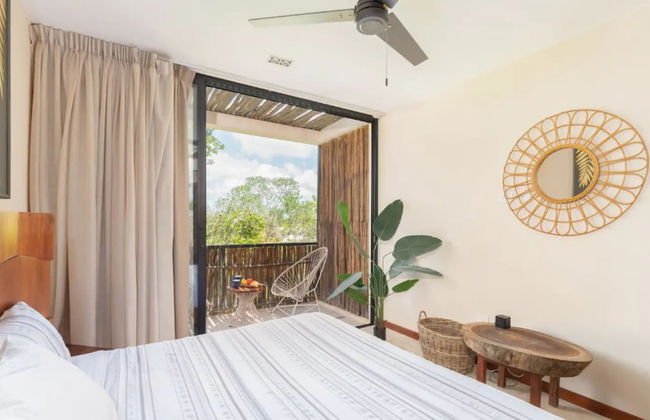 Luxury Penthouse in Aldea Zama, private pool and rooftop, 24 7 security in a gated community - Photo 8