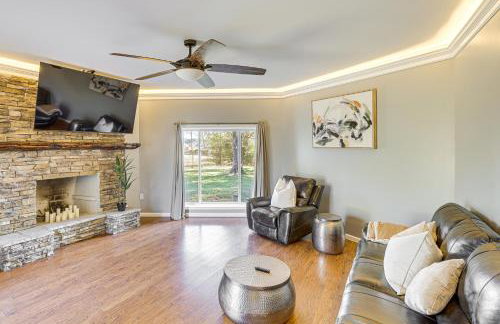 4 Mi to Dtwn Tuscaloosa Home with Cozy Den! - Foto 1