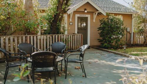 Yosemite Cottage Retreat- Half Block to Downtown - Foto 3