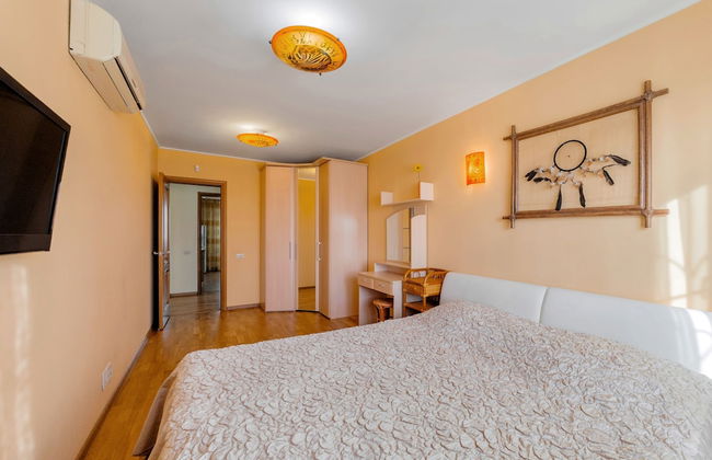 InnHome Apartments on Vorovskogo 36b - Photo 28