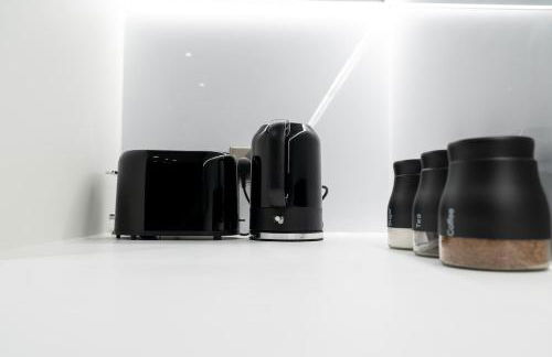 High Rise Apartment in City Centre with Stunning Views - Foto 6