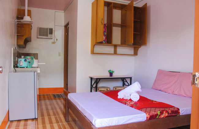 Bebs and Jocel Apartment - Foto 8