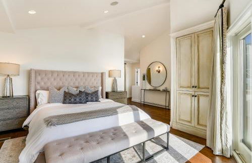 Luxury, renovated, oceanfront home with incredible deck & views - dogs welcome - Foto 36