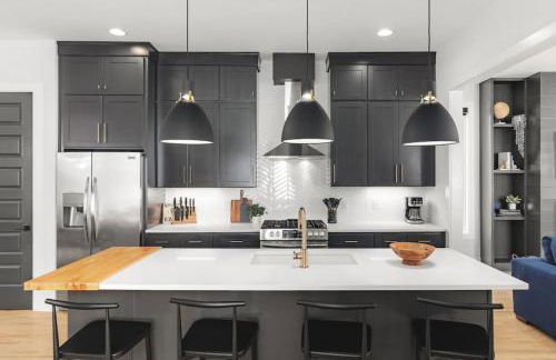 Huge Rooftop Patio at this Stunning Spacious House - Foto 16