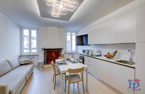 Apa Dom Downtown Family Apartment DesenzanoLoft Official Partner Homes & Villas by Marriott Bonvoy - Foto 8