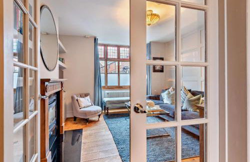 Shrewsbury Townhouse - Free Parking - Photo 6