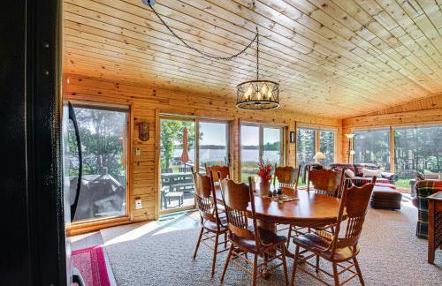 Lakefront Hackensack Cabin with Patio and Grill! - Foto 8