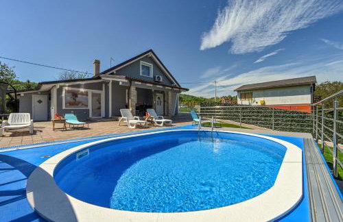 CVETKOVA HIŽA sa JACUZZIJEM - Foto 39