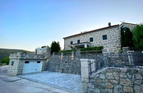 Jukini Dvori Villa with a view of the Green lake - Foto 5