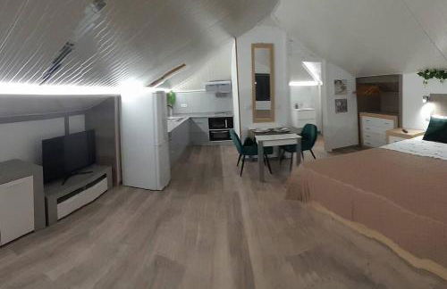 SantoSerenus - Foto 8