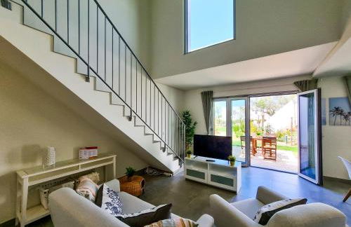 FLH Vilamoura Duplex with Terrace & Pool - Photo 3