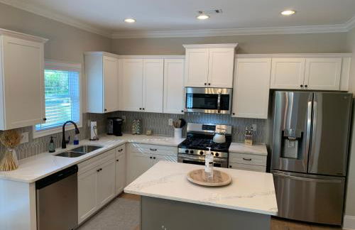 Fully Fenced & Fitted 4BR Near LakePoint Sports - Foto 54