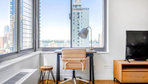 Sq 1BR w Great views Indoor pool NYC-29 - Foto 4, Other