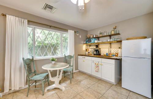 1 Mi to Lake Dora Cottage with Shared Yard and Patio! - Foto 9