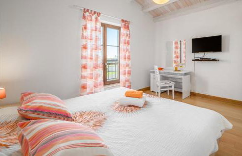 Pet Friendly Home In Barban With Sauna - Photo 29