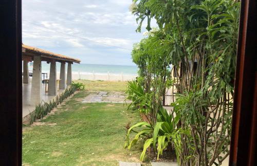 Studio pé na areia com 2 quartos, sala e cozinha - Foto 15