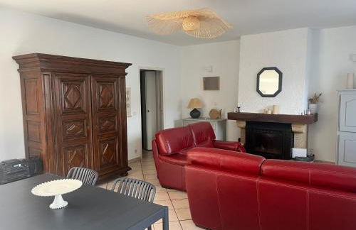 MCC House, cozy accommodation with terrace and BBQ - Foto 8