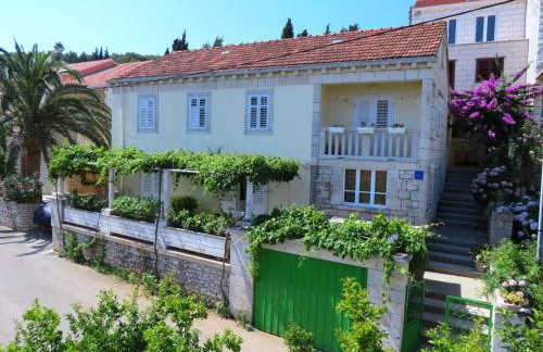 Apartments Lumbarda - Foto 1