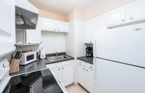 The Retreat 1 - Wilton Manors - Photo 7