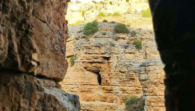 Ruines de l'aqueduc romain d'Albarracín