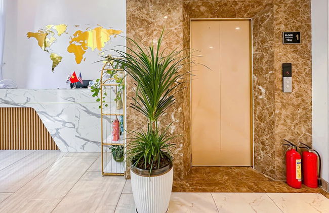 Diamond Boutique Hotel - Photo 2