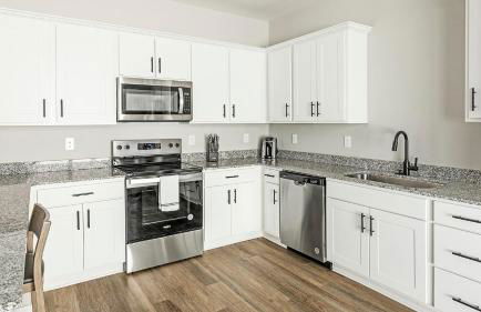 Landing Stylish 2BD Pool Courtyard - Foto 49