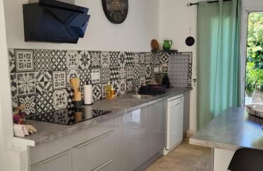 Maison BRIALI avec Jacuzzi espace détente - Photo 21