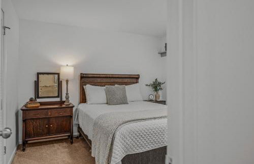 Ma-ple Haven --Wifi, Fireplace, Deck, Fire Pit, Family Friendly, Game Room, Pool Access - Foto 50