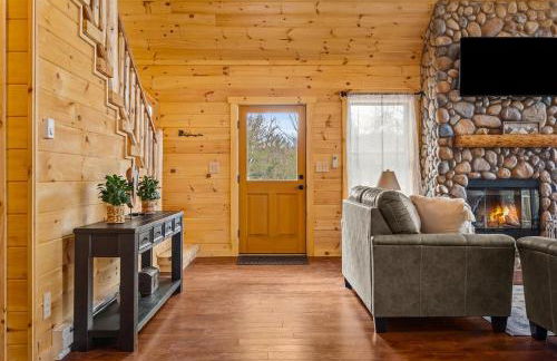 Luxury Log Cabin Lakefront, Game room & Fire Pit, - Foto 6
