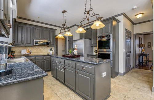 5BR With Movie & Game Rooms Near LakePoint PBR - Foto 24