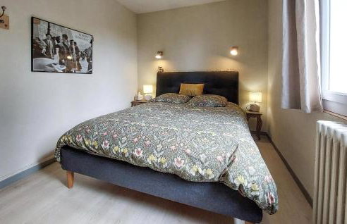 3 Bedroom Gorgeous Apartment In Confolens - Foto 23