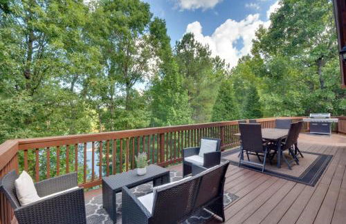 Lakefront Six Mile Vacation Rental with Dock - Foto 24