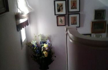 Marbella House - Photo 16