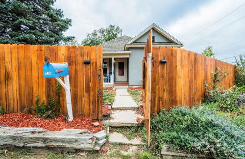 Memorial Row Downtown Escape w Mountain Views - Foto 7