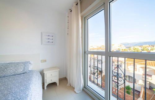 Just at the heart of the village - Photo 22