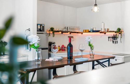 Walk to outlets free designated parking - Foto 25