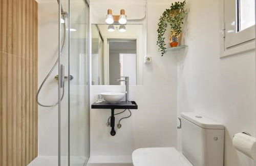 BBarcelona Sagrada Familia Garden Apartment - Photo 18