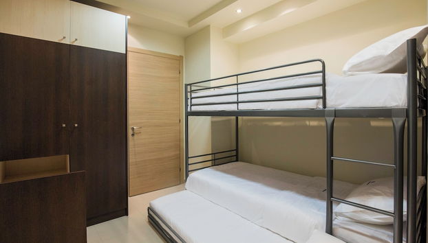 Rhodes Central Suite - Foto 3, Habitación