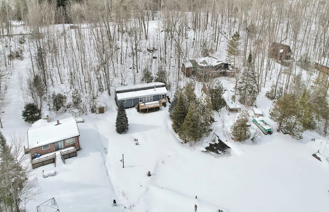 Quiet Spaciou Gorgeous Lakefront Cottage - Foto 30