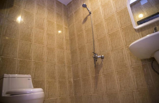 Al Eairy Furnished Apartments Qassim 4 - Photo 39