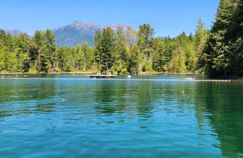 Fireside Escape at Lake Cushman - Photo 2