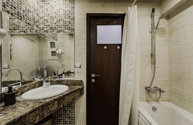 Xuru Stays I The 3bdr Avant-garde Residence 5 min to Airport - Foto 17