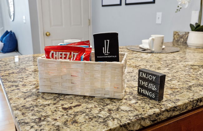 Blooming Memories | JZ Vacation Rentals - Photo 23