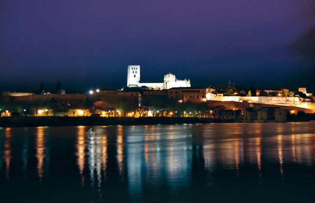 Tour nocturno por Zamora - Foto 1