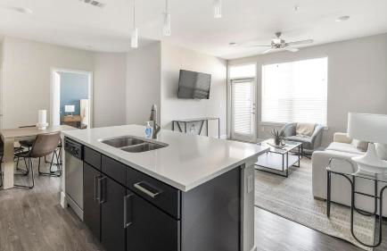 Landing Stylish 1BD Clubhouse Pool - Foto 38